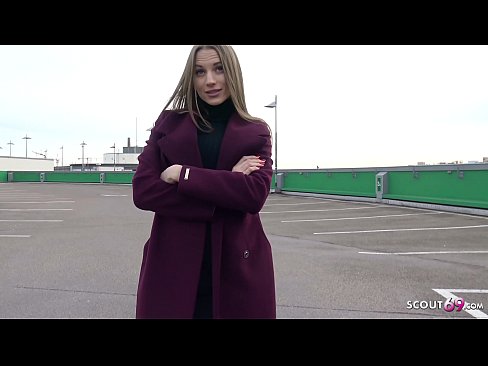 ❤️ SAKSALAINEN PARTIOLAINEN ON UNELMA KOSKETTAA STEELE, PARKKIPAIKALLA TELLTALE JA SEKSIKÄS RAHAA VARTEN ❌ Porno at us ️❤